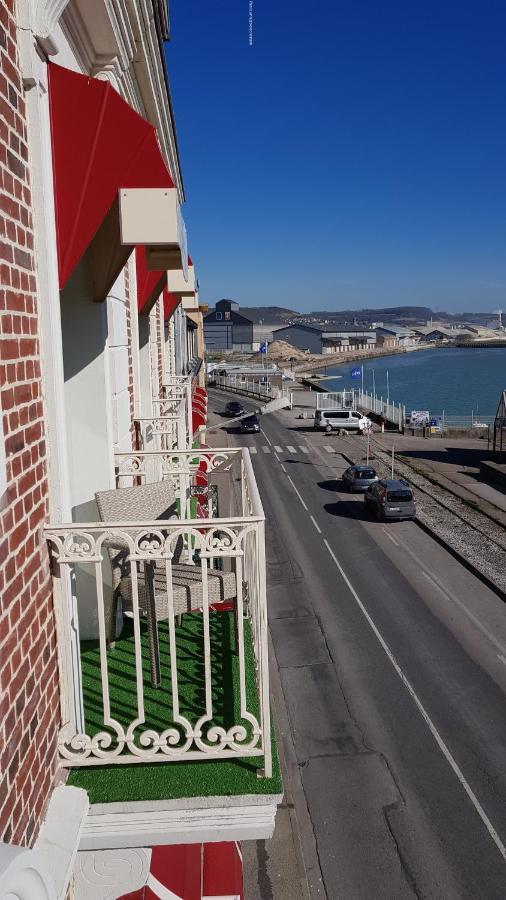 Hotel Le Saint-Yves Le Tréport Екстериор снимка