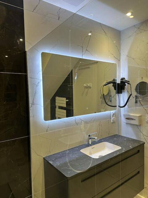 Hotel Le Saint-Yves Le Tréport Екстериор снимка